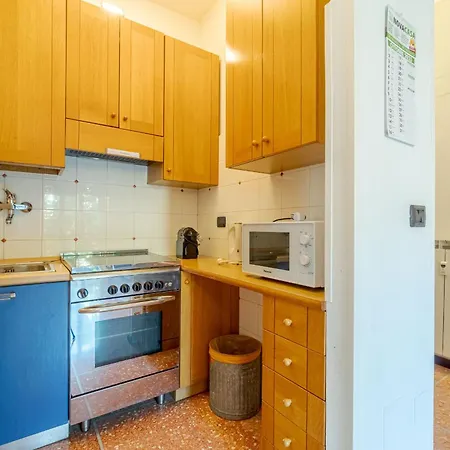 Guesthost - Vega Flat Рапалло