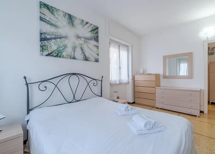 Апартаменты Guesthost - Vega Flat